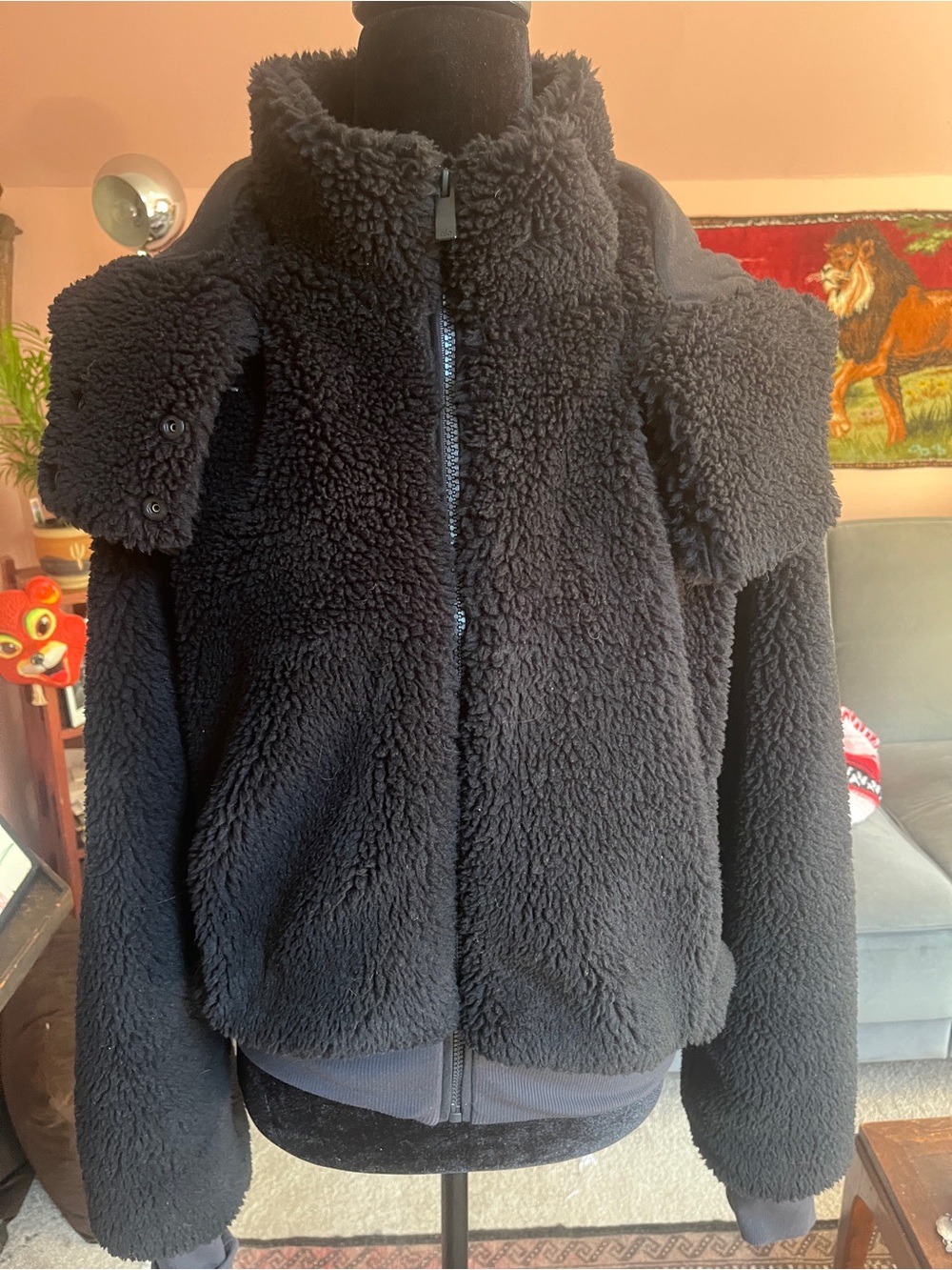 Alo Yoga Women’s Black Teddy Bear Zip-Up Jacket Size Small
